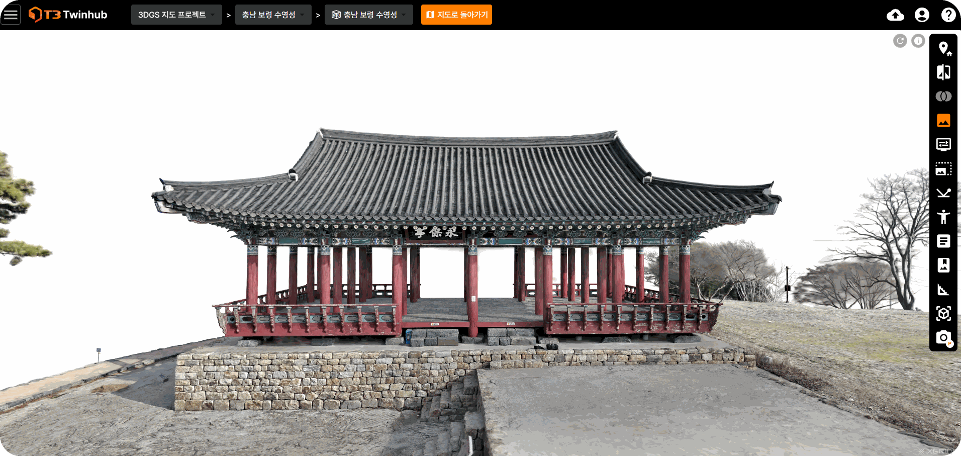 Twinhub 3D 뷰어로 연 한옥 모델